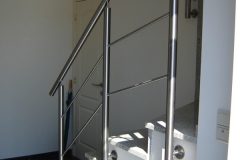 Trapleuningen-inox_tegenmontage