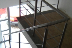 Trapleuningen-inox_uitroeven